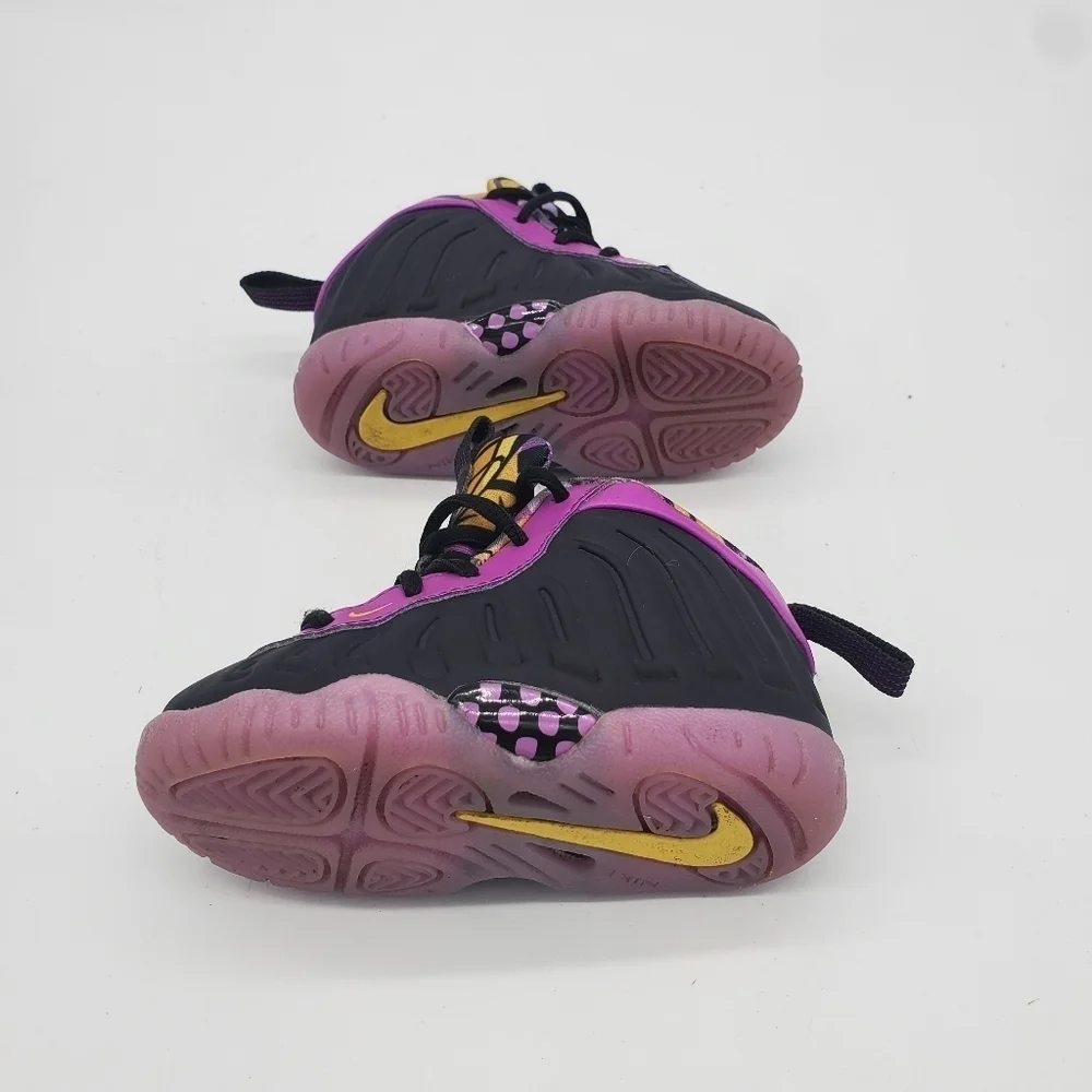 Nike shoes 5c
